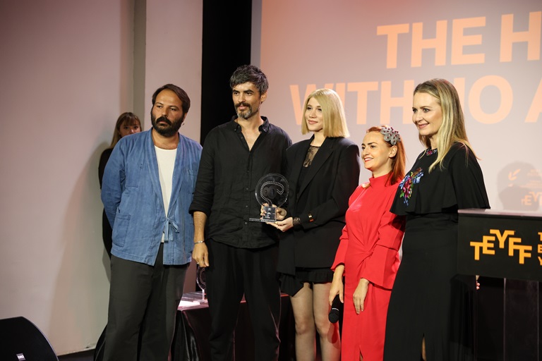 Adresi Olmayan Ev Tirana European Youth Film Festivalde En yi Film le Ödüllendirildi 